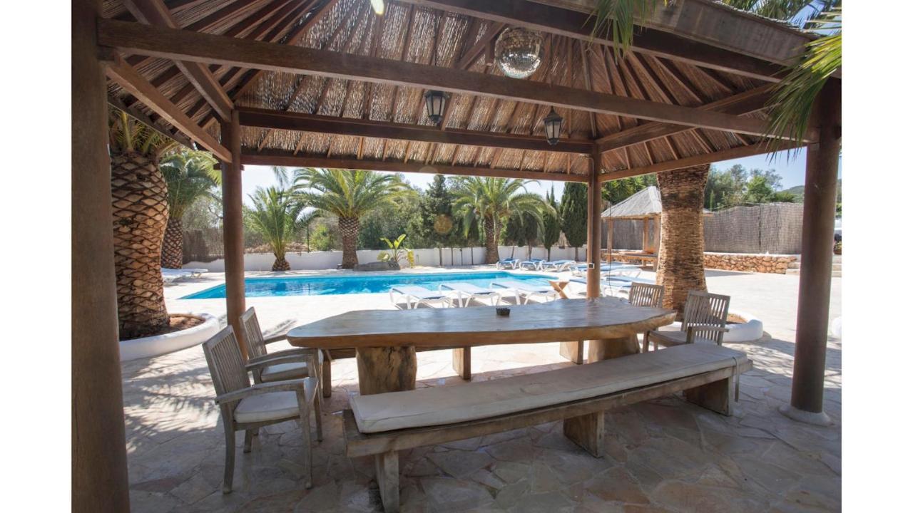 Villa Daniel 5 Mins By Taxi Into Ibiza Town Sant Jordi de ses Salines Kültér fotó