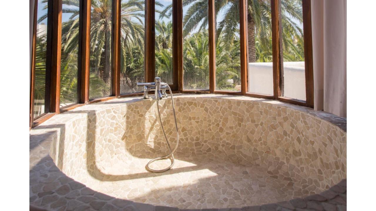 Villa Daniel 5 Mins By Taxi Into Ibiza Town Sant Jordi de ses Salines Kültér fotó