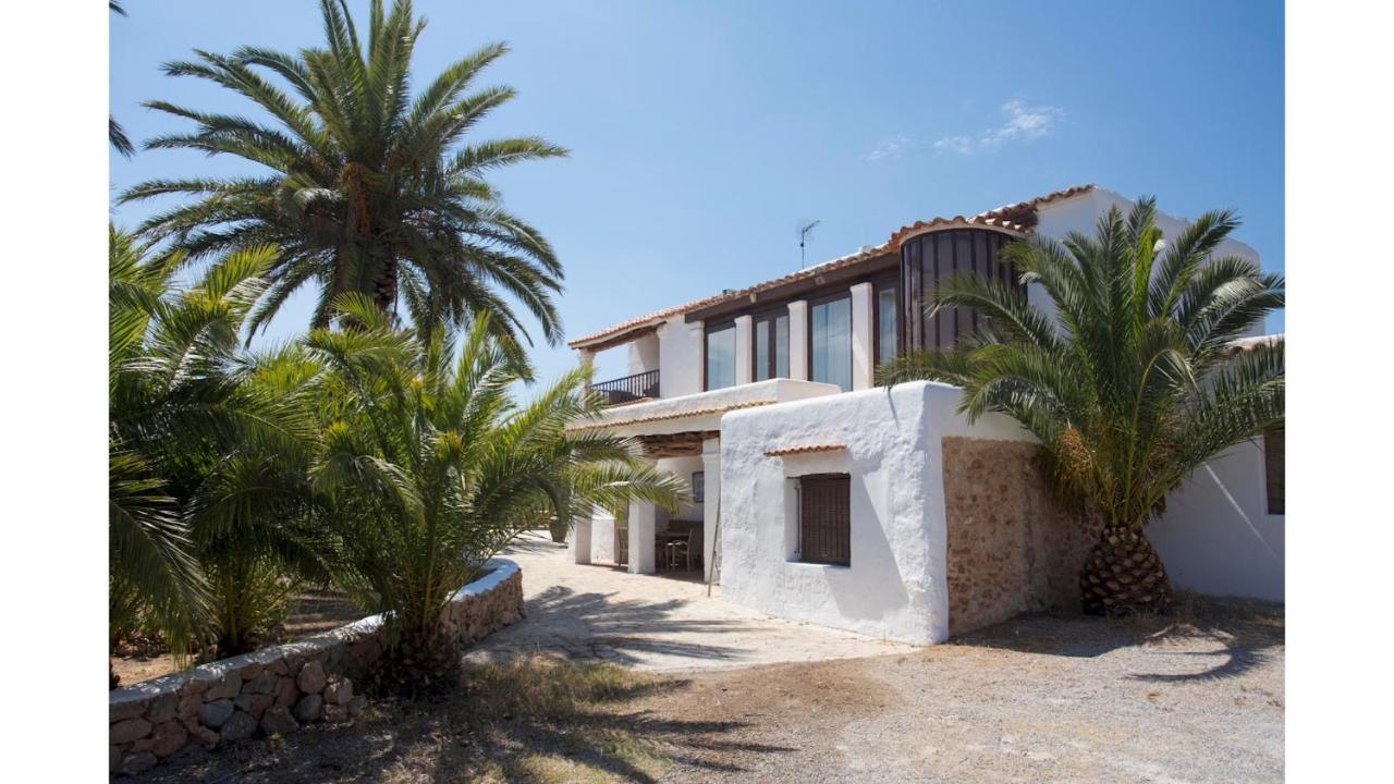 Villa Daniel 5 Mins By Taxi Into Ibiza Town Sant Jordi de ses Salines Kültér fotó